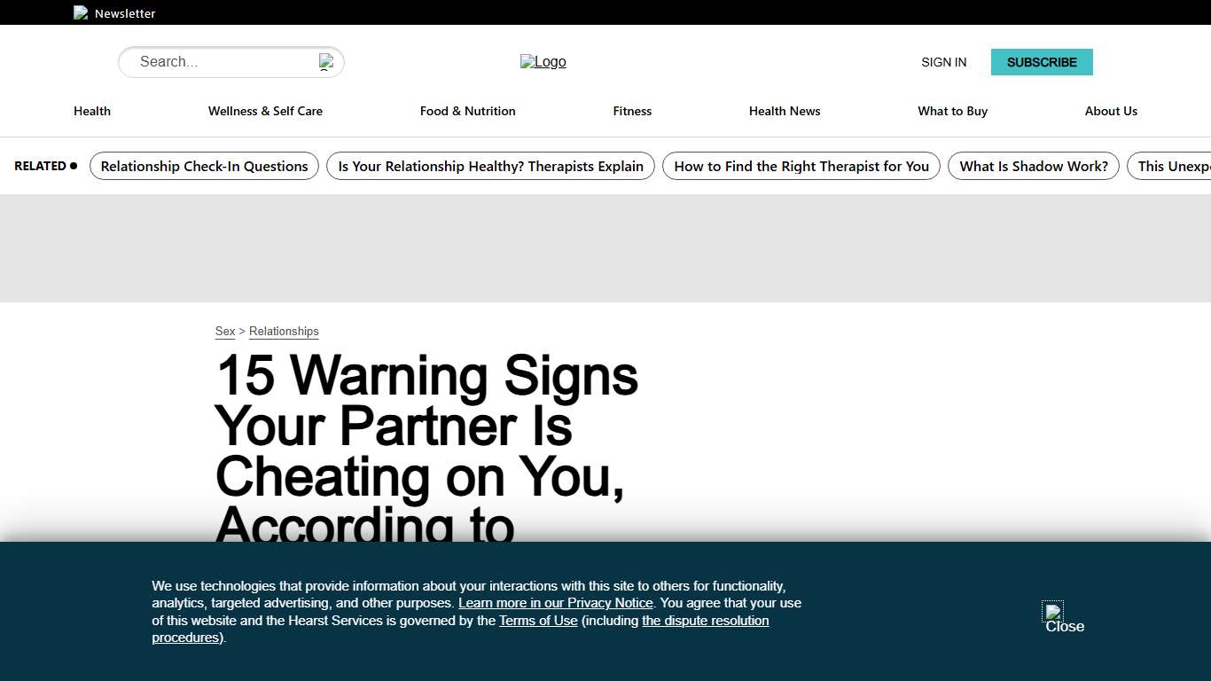 15 Signs of Cheating, According to Therapists